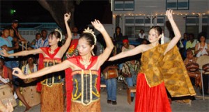 The Javanese influence in the Surinamese presentation on the lawns of City Hall on Wednesday night. 