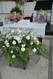 The urn with the earthly remains of Stabroek news Editor-in-Chief David de Caires at yesteday’s memorial service at the Brickdam Cathedral. 