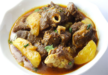 The familiar: A curry. Curried lamb (Photo by Cynthia Nelson) 