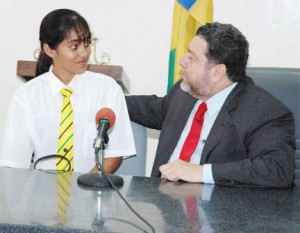 2006 CSEC regional top awardee Shivanie Persaud with Prime Minister Ralph Gonsalves.