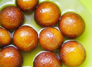 Indian Gulab Jamun (Photo by Cynthia Nelson)