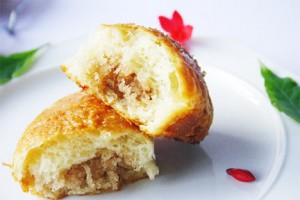 A weekend afternoon delight: Coconut Turnovers (Photo by Cynthia Nelson)
