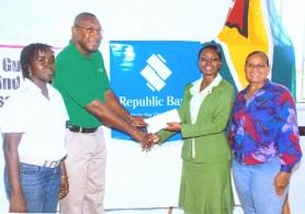 From left to right are Rendy Murray, President of Guyana Blind Cricket Association (GUYBCA) Mark Harper, and  Communications and Public Relations Officer of Republic Bank Jonelle Dummett.