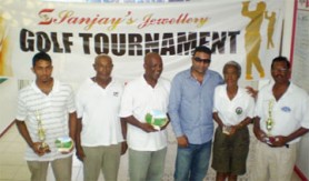 Munaff  Arjune, Mel Sankies  President of Lusignan Golf Club, Carlos Adams (winner) Sanjay Persaud (Proprietor of Sanjay’s Jewellery), Melissa Humphrey and Patrick Prashad.  