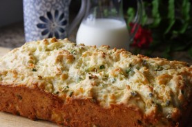 Cheese & Herb Quick Bread (Photo by Cynthia Nelson)