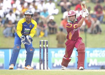 Ramnaresh Sarwan made a classy 75 on his return to WIndies colours — Windiescricket.com photo