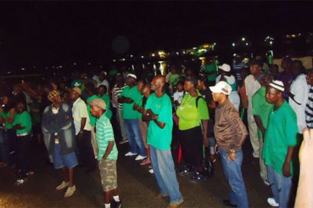 Some of the Lindeners who braved the rains to attend APNU’s rally last evening. 