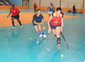 Captain of the Hikers Women’s team Maria Munroe ran the play last evening at the National Gymnasium as the team prepared for the International Hockey Festival. (Orlando Charles photo)