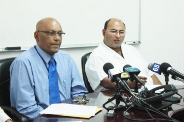 Bharat Dindyal (left) and Winston Brassington at the GPL press conference yesterday   