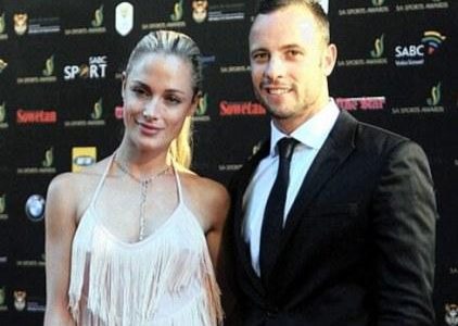 Oscar Pistorius and Reeva Steenkamp (Internet photo)