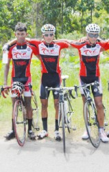 Star Trio! Team Coco’s Club mates Raynauth Jeffrey, Paul DeNobrega and Raul Leal. (Orlando Charles photo) 