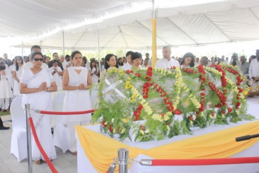 A prayer being offered during yesterday’s funeral service 