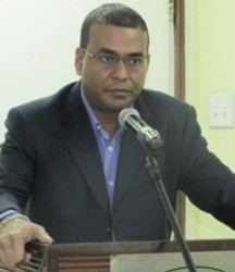 Robert Persaud