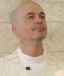 Roberto Francisco Daniel