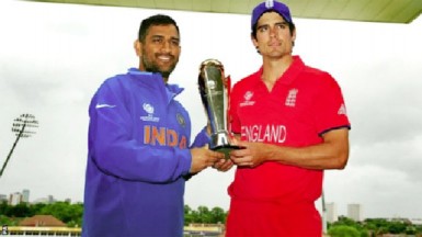 India captain Mahendra Singh Dhoni and England captain Alastair Cook want sole possession of the Champions Trophy. (BBC photo)