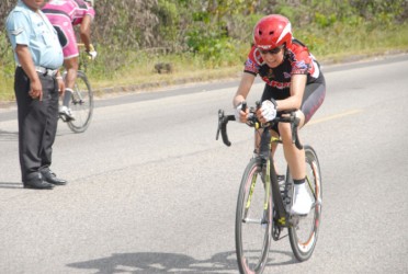 Claire Fraser in action during her winning Time Trial ride yesterday. 