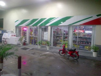 The mini mart of the Rubis Gas Station on Vlissengen Road