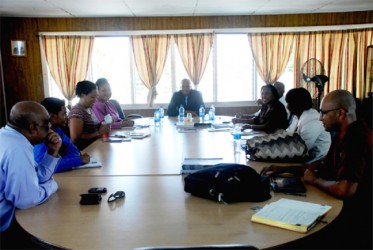 The Trinidad & Tobago business development delegation comprising representatives of the twin island’s manufacturers association and the trade facilitation entity Export TT talking with local Chamber of Commerce President Clinton Urling (centre) and Immediate Past President Komal Ramnauth on Tuesday.