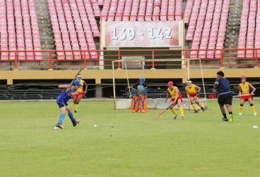  GCC’s Stephen Xavier on the attack.