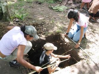  Errol’s Landing excavation, Iwokrama 