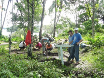 Excavation at Fairview Village, Iwokrama 