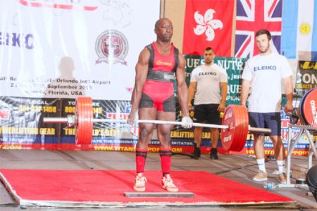Record Lift! Winston Stoby deadlifting a record 277.5kgs at the World Masters Championships last Tuesday in Orlando, Florida.
