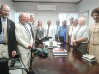 Agriculture Minister Dr. Leslie Ramsammy (seventh from right) and Canadian High Commissioner Dr Nicole Giles (eighth from right) flanked by Canadian farmers and IICA’s Representative in Canada Audia Barnette 