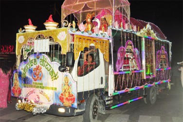  Soesdyke Vishnu Mandir float at last evening’s Diwali Motorcade. (Photo by Orlando Charles) 