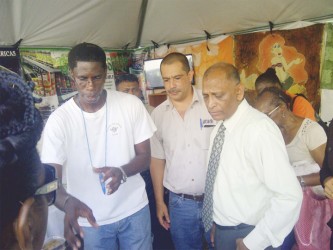 From left: President of GAS Linden Stewart, Head of IICA Wilmot Garnett and Minister of Agriculture Dr Leslie Ramsammy