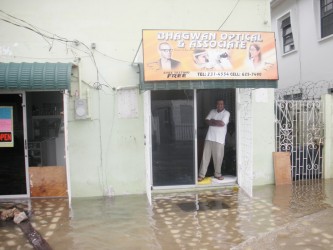 Flooding on Cummings Street