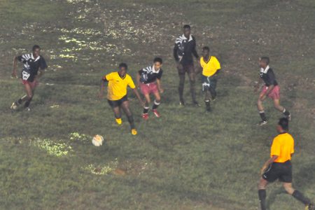  Action during St. George’s 4-1 victory over East Ruimveldt yesterday at the GFC ground. (Orlando Charles photo)