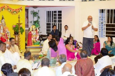 President Donald Ramotar addressing the gathering at the Guyana Hindu Dharmic Sabha’s 40th anniversary observance. (GINA photo)