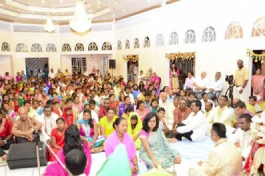 A section of the gathering at the Guyana Hindu Dharmic Sabha’s 40th anniversary observance. (GINA photo) 