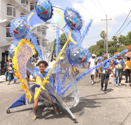 15-2-14 CHILDREN MASH PARADE-IMG_2625