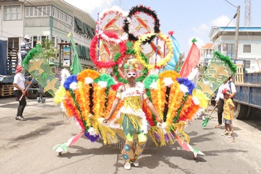 MASH PARADE-IMG_2848