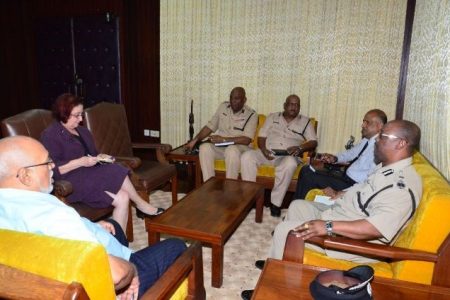 President Donald Ramotar (left) meeting  with Police top brass today to address the recent spike in crime and to examine measures to reduce it.
Also in photo are from right to left: Police Commissioner Leroy Brumell, Crime Chief Seelall Persaud, Assistant Commissioner Balram Persaud, Commander ‘A’ Division, George Vyphuis and Presidential Advisor and former Minister of Home Affairs, Gail Teixeira. (GINA photo)
