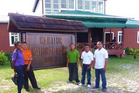 From L to R are Nadine Johnson of Karisparu, Phillip Lewis and Maxwell Basil of Paramakatoi, Thomas Williams of Chenapau, and Senior Warden (acting) LeRoy Vanhercel of Chenapau. (Ministry of Natural Resources photo)