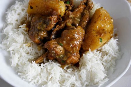 Trini-stye Brown Stew Chicken (Photo by Cynthia Nelson)
