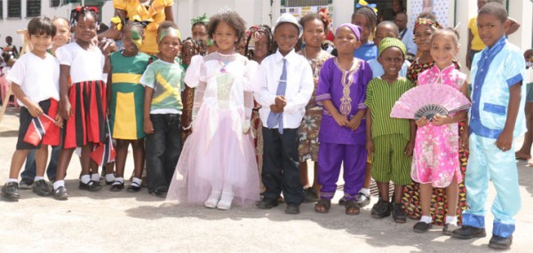 Team Commonwealth! South Road Nursery School pupils gathered in the schoolyard yesterday for a Commonwealth Day activity the school hosted to mark this year’s observance. Commonwealth Day is an opportunity to promote understanding on global issues, international co-operation and the work of Commonwealth organisations, which aim to improve the lives of citizens. It is celebrated on the second Monday in March every year. The theme this year is ‘Team Commonwealth’. (Photo by Arian Browne)