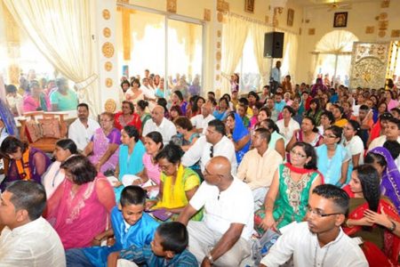 A section of those gathered at the commissioning of the Sri Krishna Mandir  (GINA photo)
