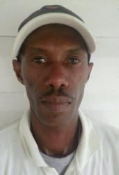 Kevin Ross claimed 6-62 to wreck Police’s innings. 