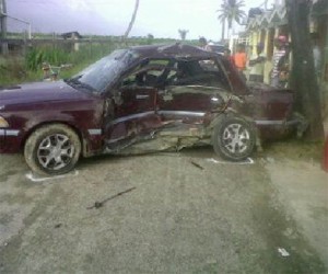 The car that the two injured persons were in 