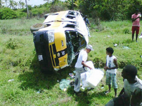 This route 50 minibus BSS 1102 flipped on its side around 1 pm yesterday as the driver of Seafield, West Coast Berbice was returning from Georgetown. Some of the occupants sustained minor injuries and had to be treated at the hospital. 