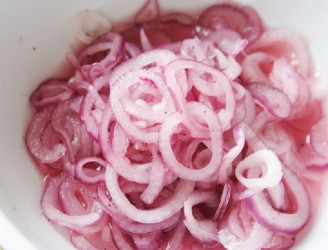  Pretty in pink 24-hour pickled red onions (Photo by Cynthia Nelson)