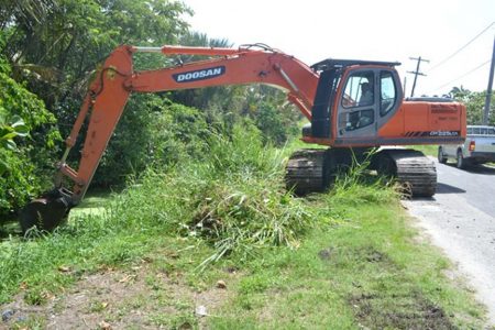 As a part of the $1 billion invested by the Government to ensure a cleaner Guyana, works are being done in several Georgetown wards. The sum of $500M has been earmarked for the city’s clean-up. In this GINA photo work is being done on the Princes St Canal.