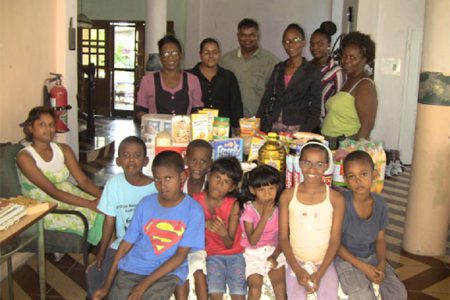 M&TC staff along with children and representatives of the orphanage at the handing over 