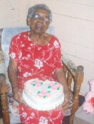 Kathleen Headley displays her birthday cake 