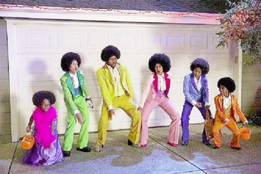 The Johnson family dressed up as the Jacksons in the Halloween episode