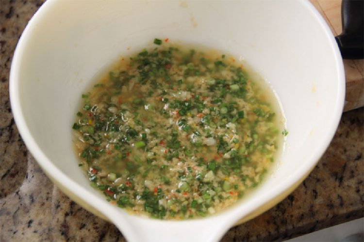  Ginger-Scallion Sauce
Photo by Cynthia Nelson
