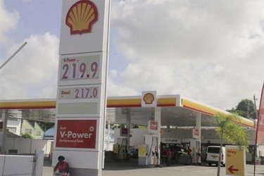 The reduced prices for fuel displayed at the Shell gas station on Vlissengen Road yesterday afternoon. 
